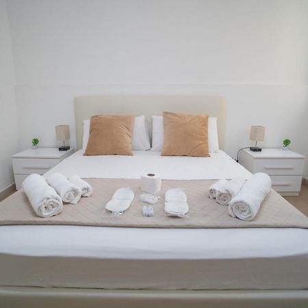 Whitehouse Bed & Breakfast Lecce Eksteriør bilde