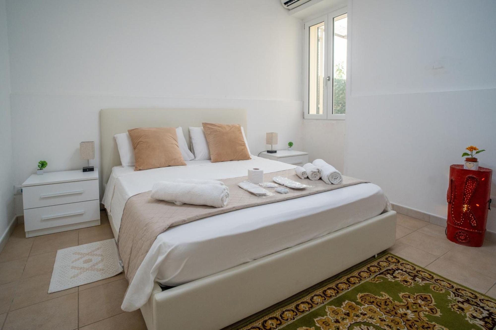 Whitehouse Bed & Breakfast Lecce Eksteriør bilde