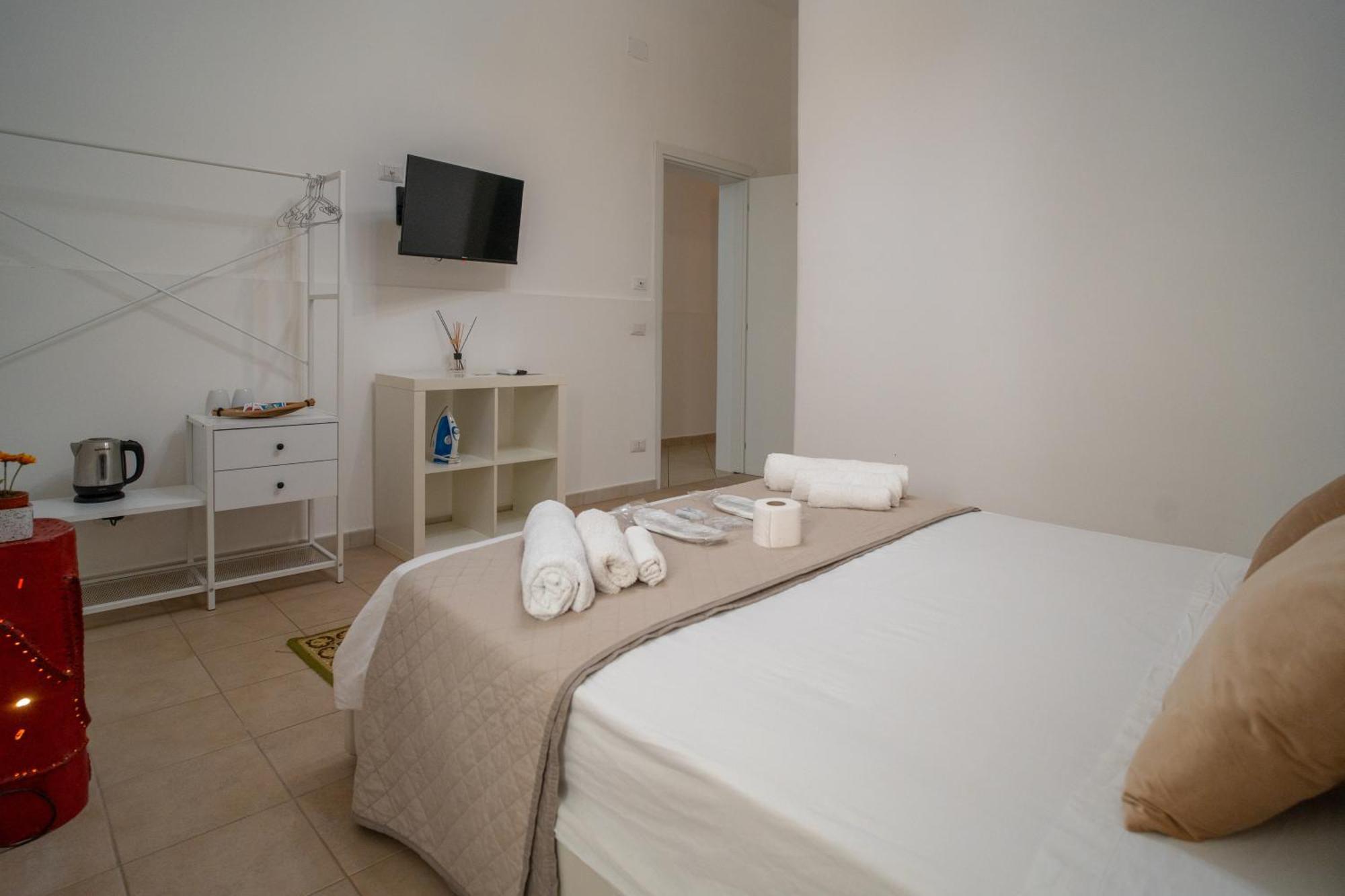 Whitehouse Bed & Breakfast Lecce Eksteriør bilde