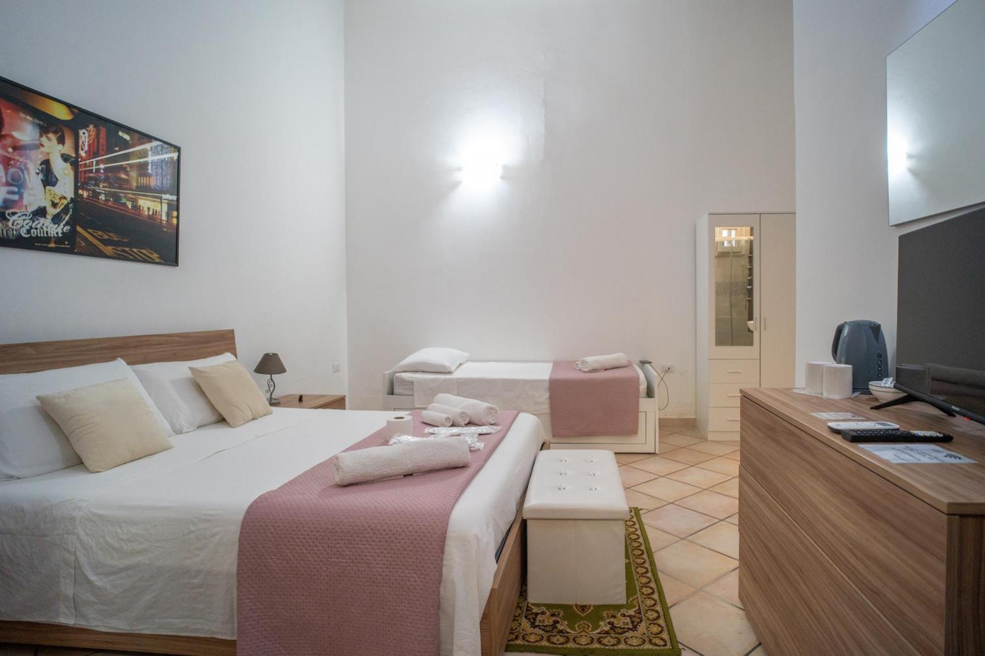 Whitehouse Bed & Breakfast Lecce Eksteriør bilde