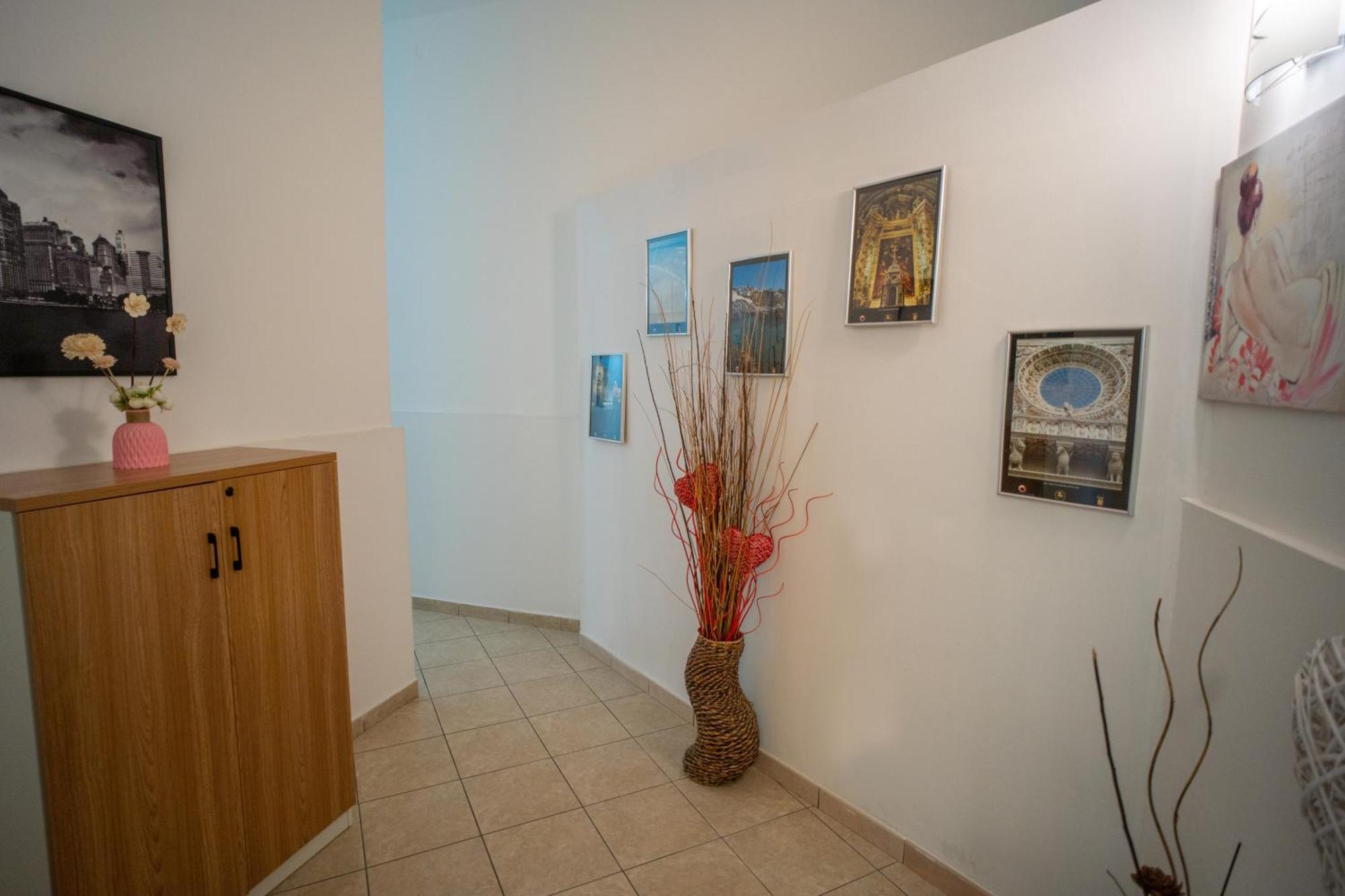 Whitehouse Bed & Breakfast Lecce Eksteriør bilde